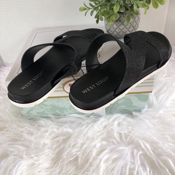 West Loop Slip On Women’s Sandal Size Small 5/6 NWT Black Soft - Picture 11 of 16